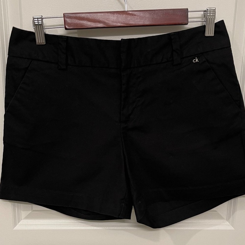 ✂️🏷️ Calvin Klein Shorts, Color Black, 97% Cotton